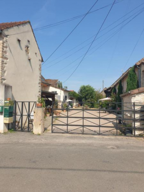 Les Auges